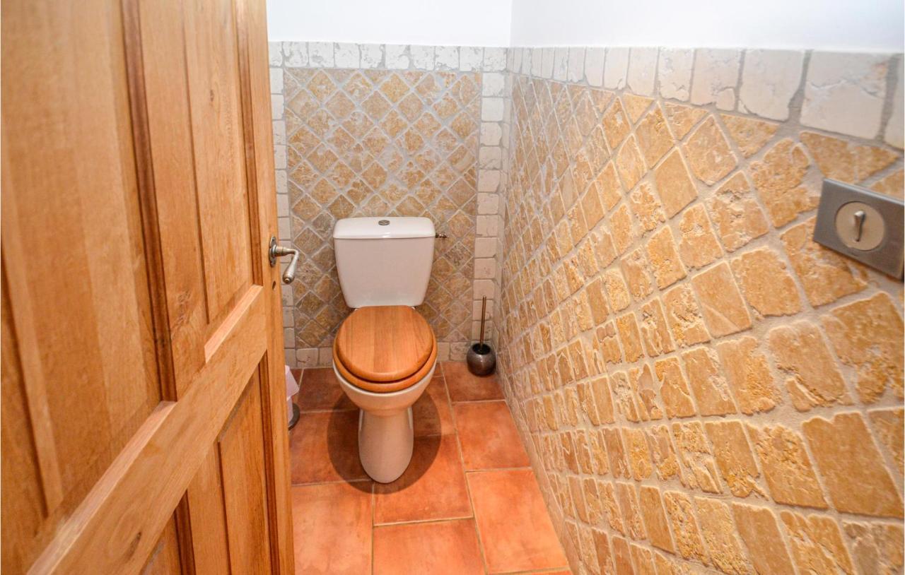 3 Bedroom Awesome Home In Chateuneuf De Gadagne Châteauneuf-de-Gadagne المظهر الخارجي الصورة