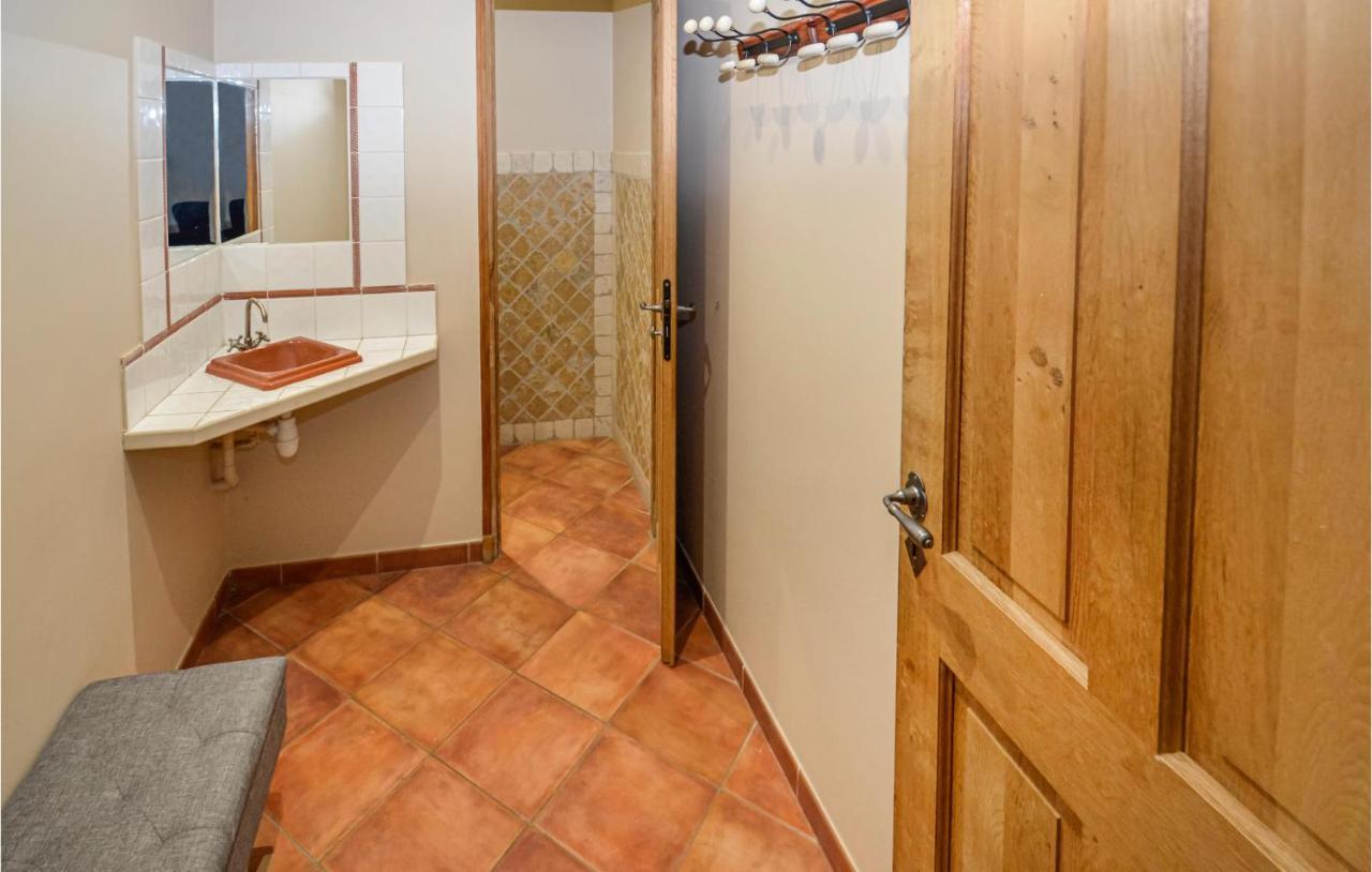 3 Bedroom Awesome Home In Chateuneuf De Gadagne Châteauneuf-de-Gadagne المظهر الخارجي الصورة