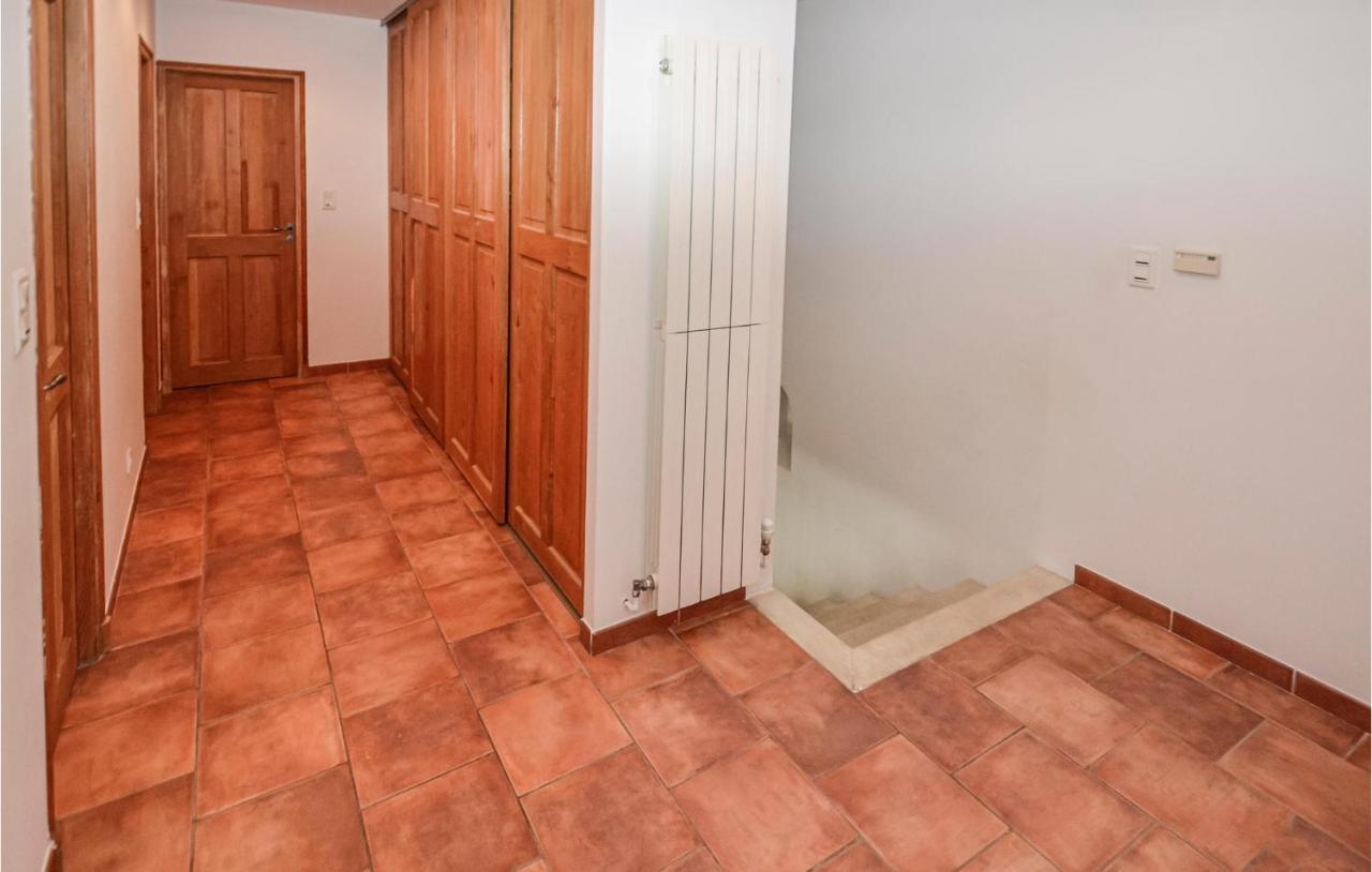 3 Bedroom Awesome Home In Chateuneuf De Gadagne Châteauneuf-de-Gadagne المظهر الخارجي الصورة