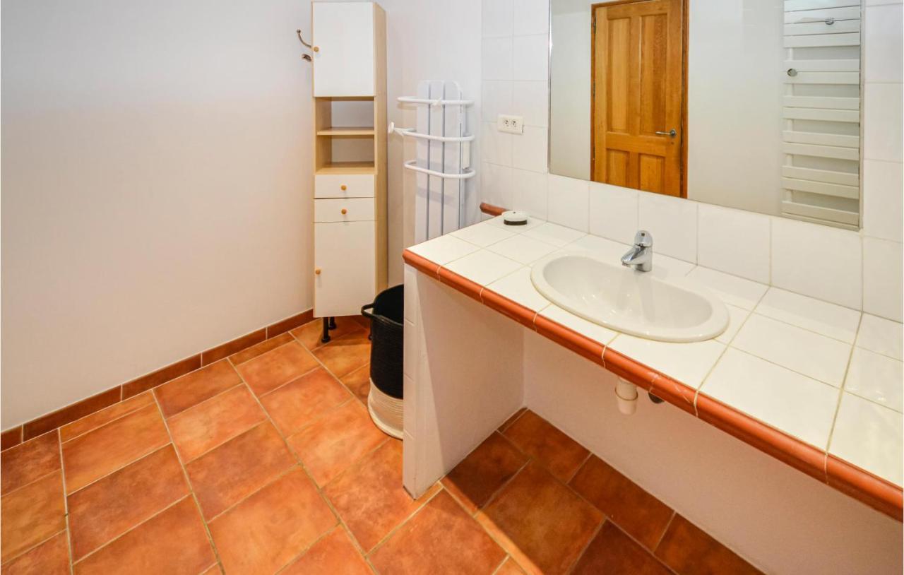 3 Bedroom Awesome Home In Chateuneuf De Gadagne Châteauneuf-de-Gadagne المظهر الخارجي الصورة