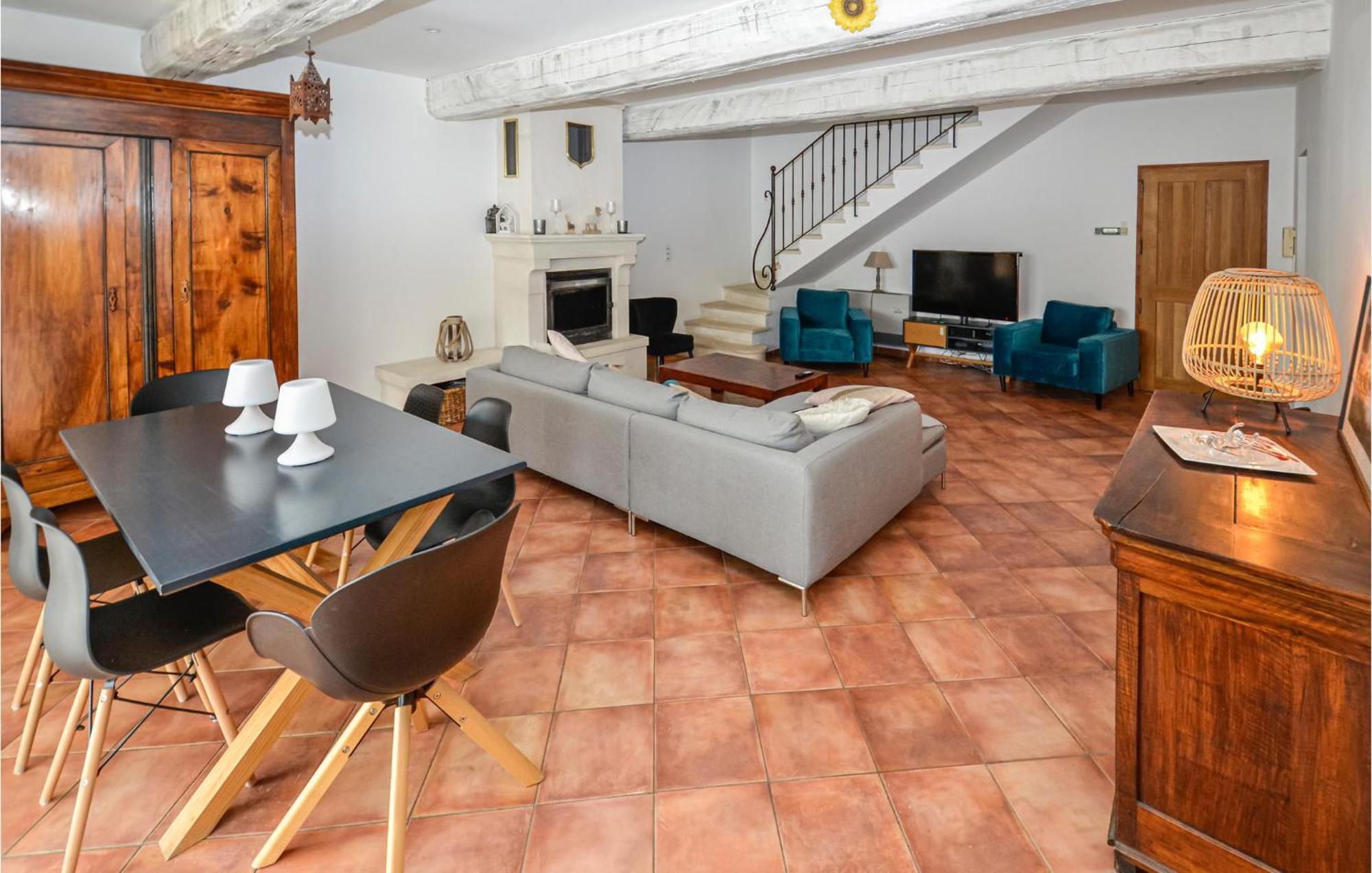 3 Bedroom Awesome Home In Chateuneuf De Gadagne Châteauneuf-de-Gadagne المظهر الخارجي الصورة
