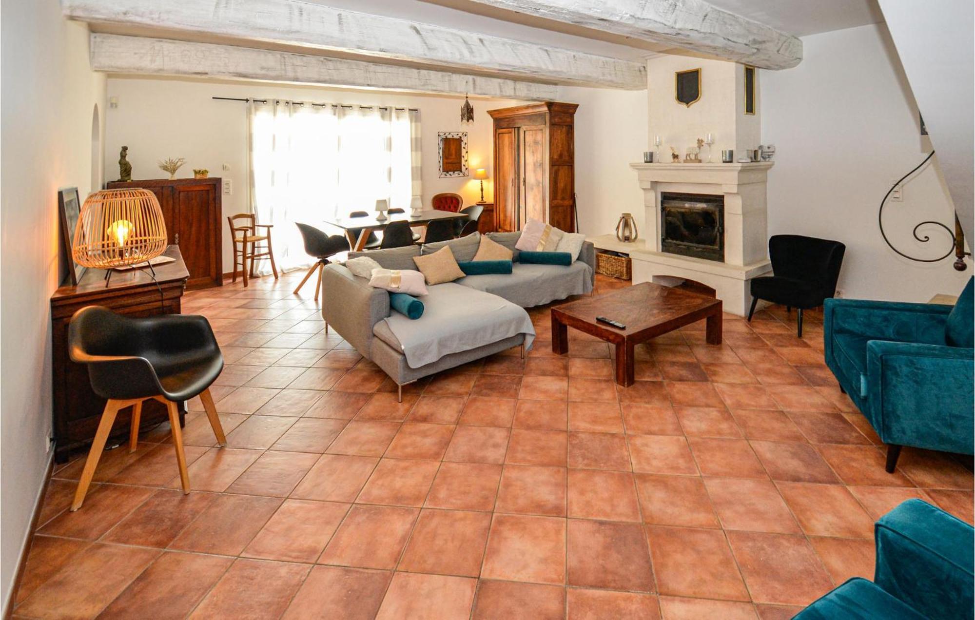 3 Bedroom Awesome Home In Chateuneuf De Gadagne Châteauneuf-de-Gadagne المظهر الخارجي الصورة